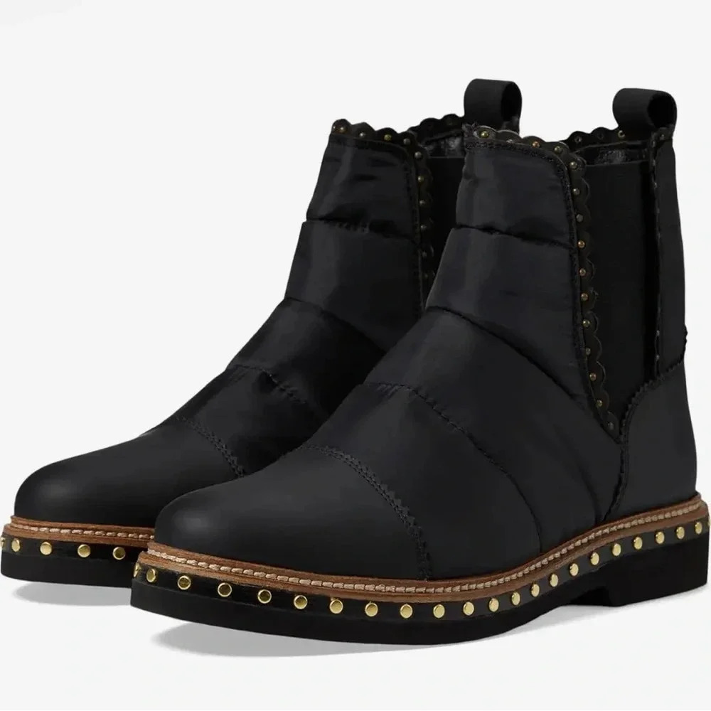 Free People Atlas Puffer Chelsea Boot | NWOB | 36.5/6.5 | Black - Picture 2 of 8